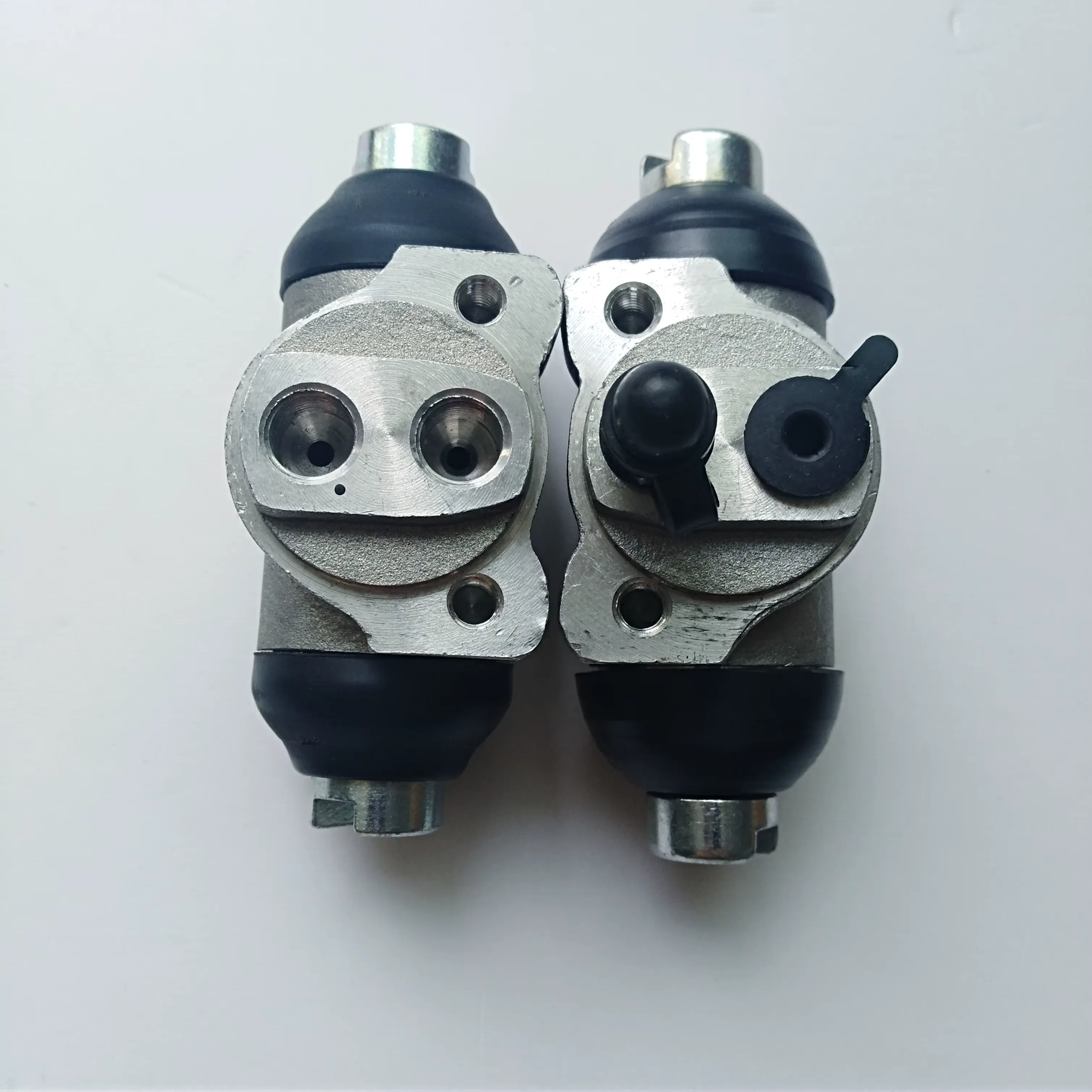 Rear Wheel Brake Cylinder for Shineray X30 Minivan product photo