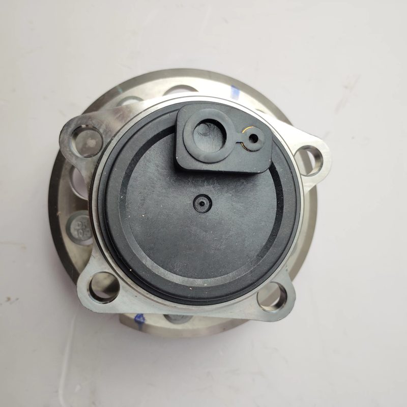 Rear Wheel Hub Bearing for Great Wall H2 2017- OEM 3104100XSZ08B — photo 2