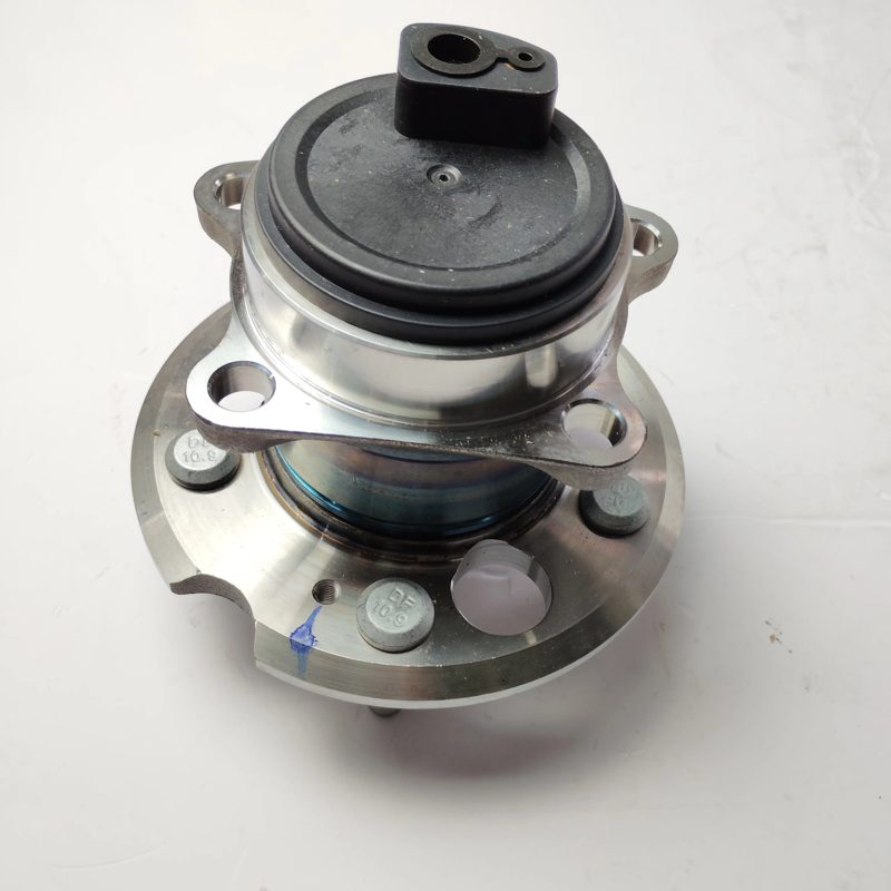 Rear Wheel Hub Bearing for Great Wall H2 2017- OEM 3104100XSZ08B — photo 3