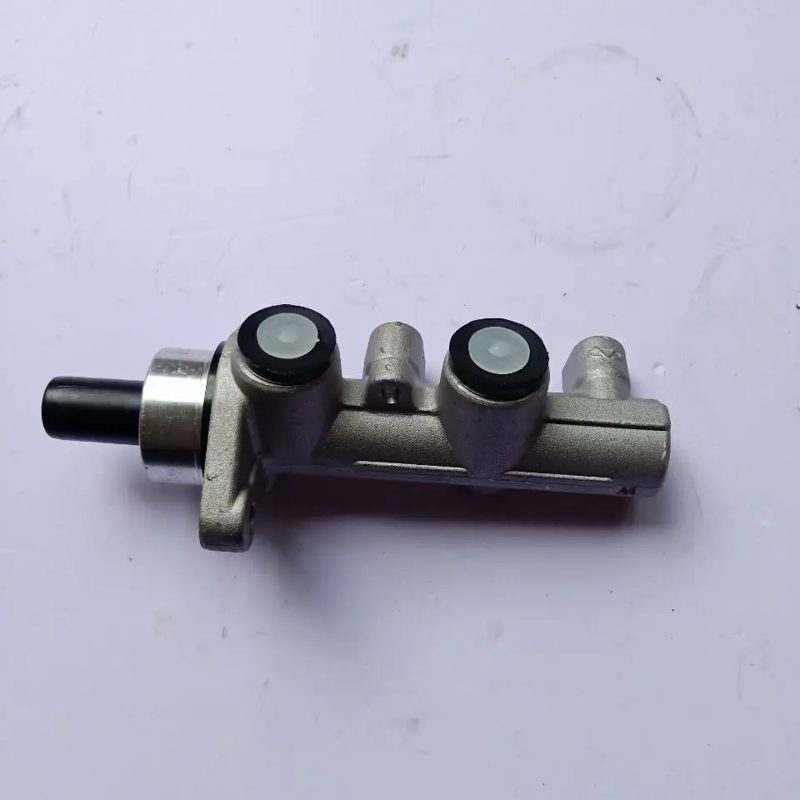 S11-3505010 High Quality Brake Master Pump for Chery QQ — photo 3