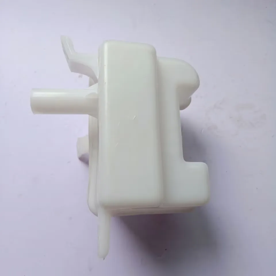 S11-5207110 Auto Parts Wiper Water Tank for Chery QQ product photo