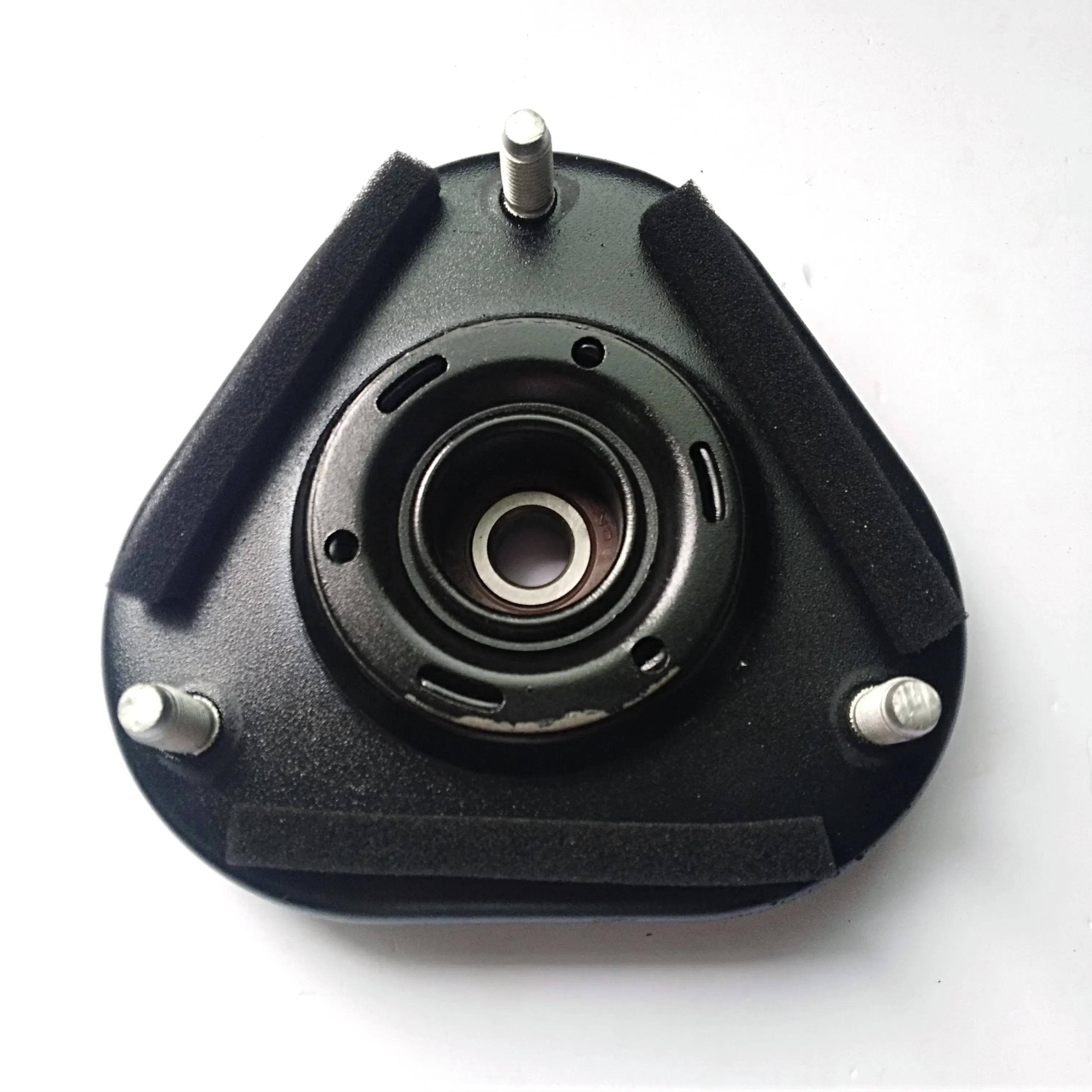 Shock Absorber Mount for Byd F5 G5 OEM 5A-2905300 product photo