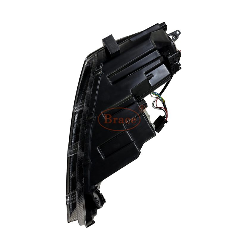 Spare Parts Front Headlight for Changan V7 2015-2023 OEM: B211062-0100 — photo 2