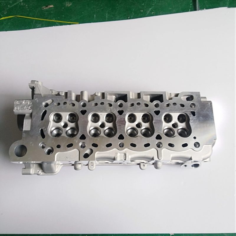 SQR472 Engine Cylinder Head for Chery QQ IQ Buggy 472-1003010 — photo 2