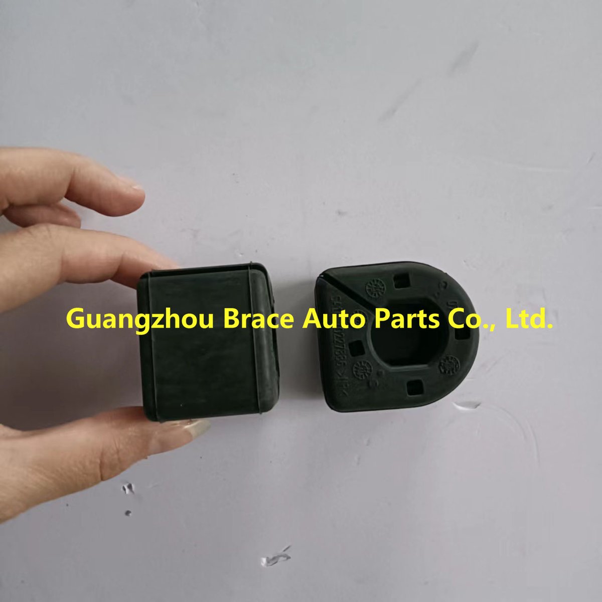 Stabilizer Link Bush for MG ZS OEM 10227886 product photo
