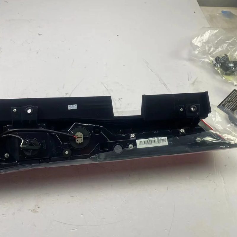 Tail Lamp for Maxus V90 Deliver 9 — photo 4