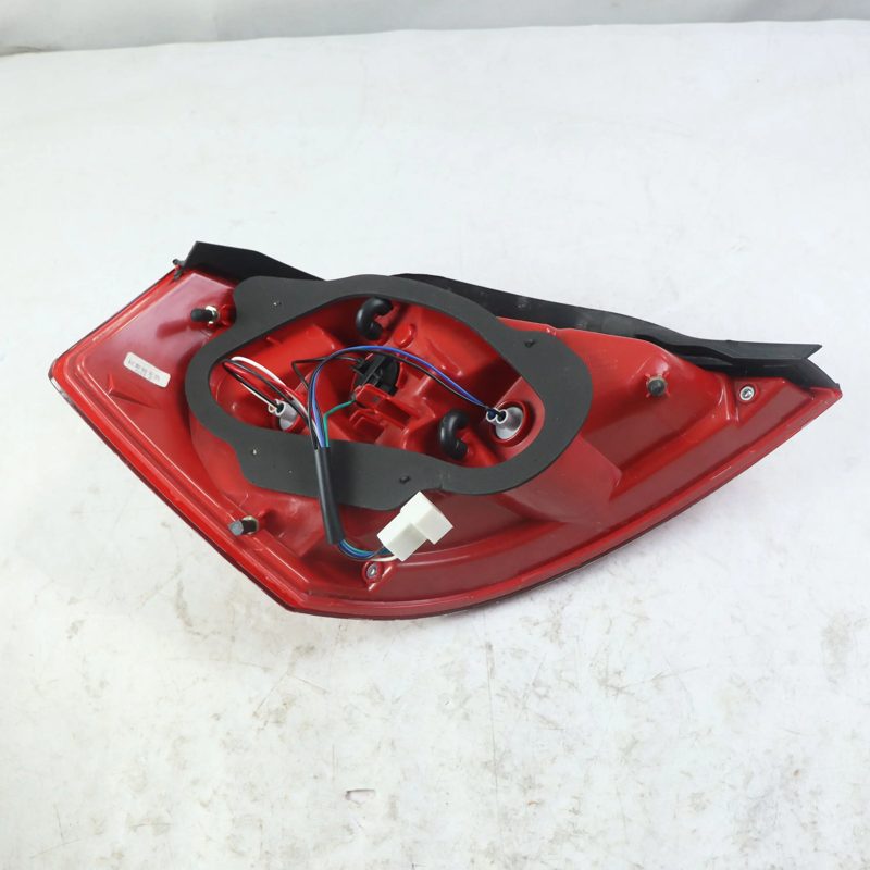 Tail Light Tail Lamp for GEELY Emgrand EC7 2015-2018 OEM 1067004759 1067004760 — photo 3