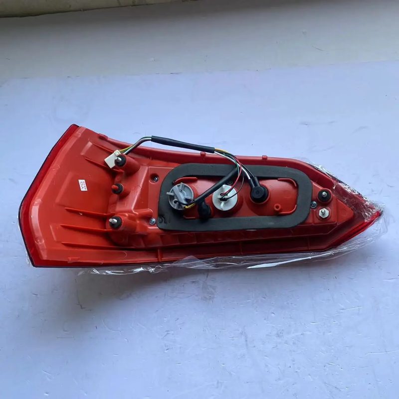 Taillight Rear Lamp for DFSK Fengon Glory 580 — photo 2