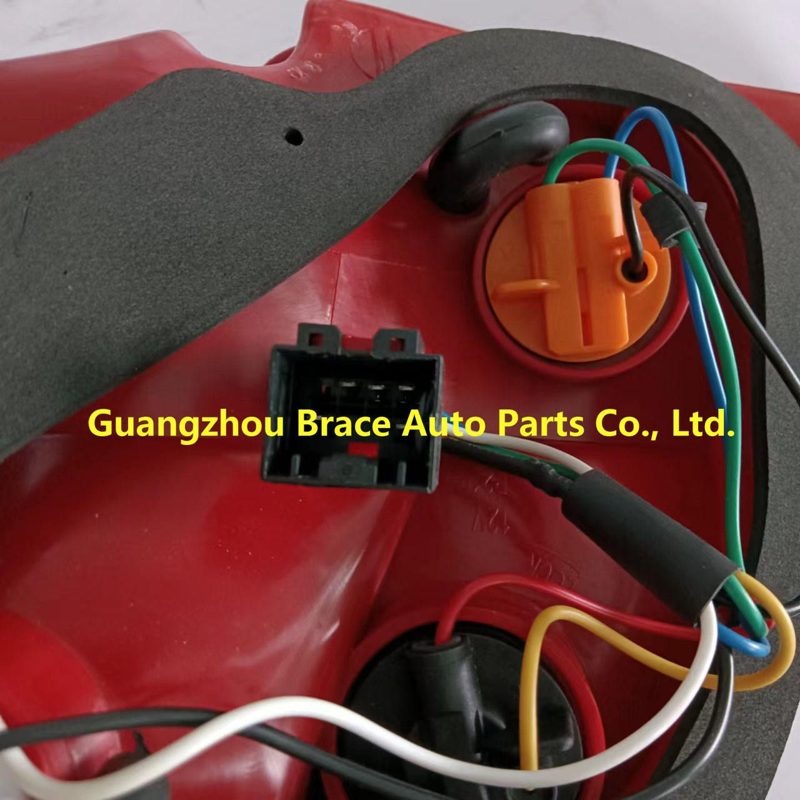 Taillight Rear Lamp for Geely Emgrand Ec7 OEM 10670012311067001230 — photo 4