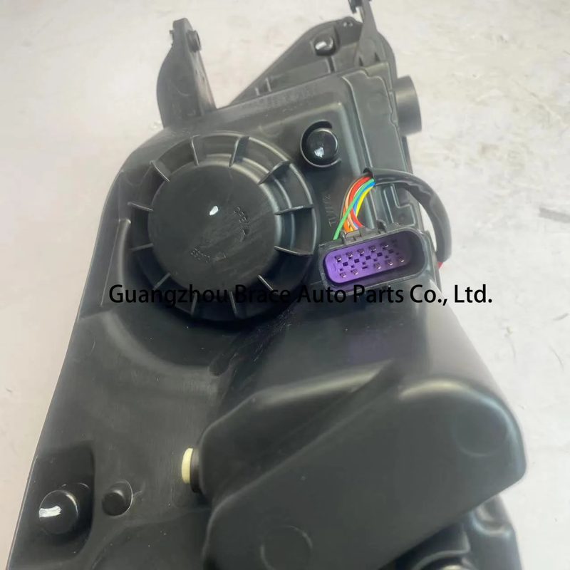 Ten Wiring Harness Front Headlight for Roewe I5 OEM 10577162-B — photo 3