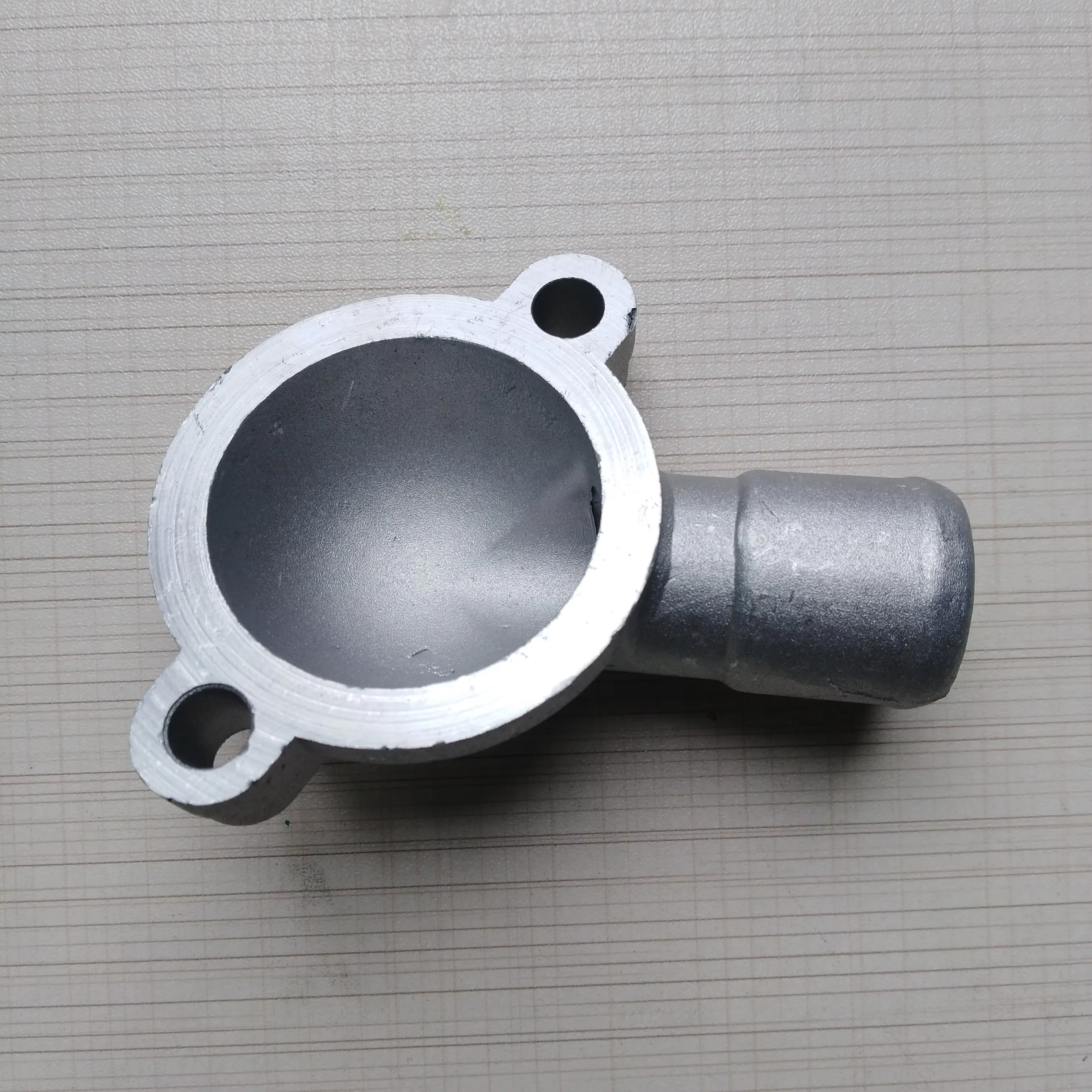 Thermostat Housing for DFM DFSK K01 K07 K17 OEM EQ465i1.1008029 product photo