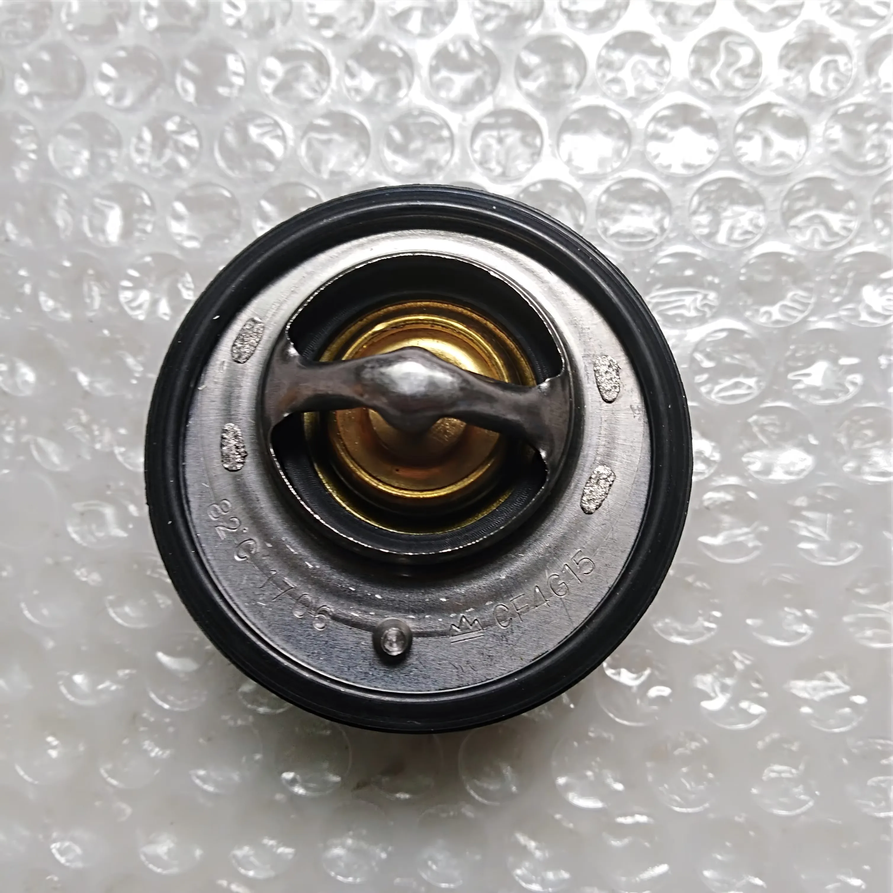 Thermostat Suitable for JAC J3 VVT OEM 1041200GG010 product photo