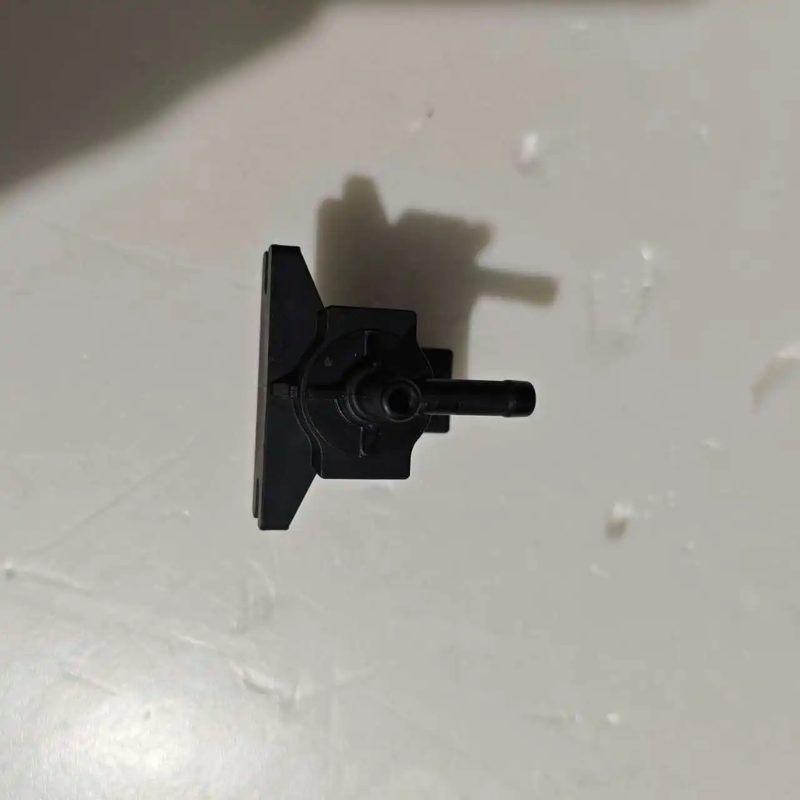 Turbocharger Solenoid Valve for Trumpchi GS8 10130061530000 — photo 3