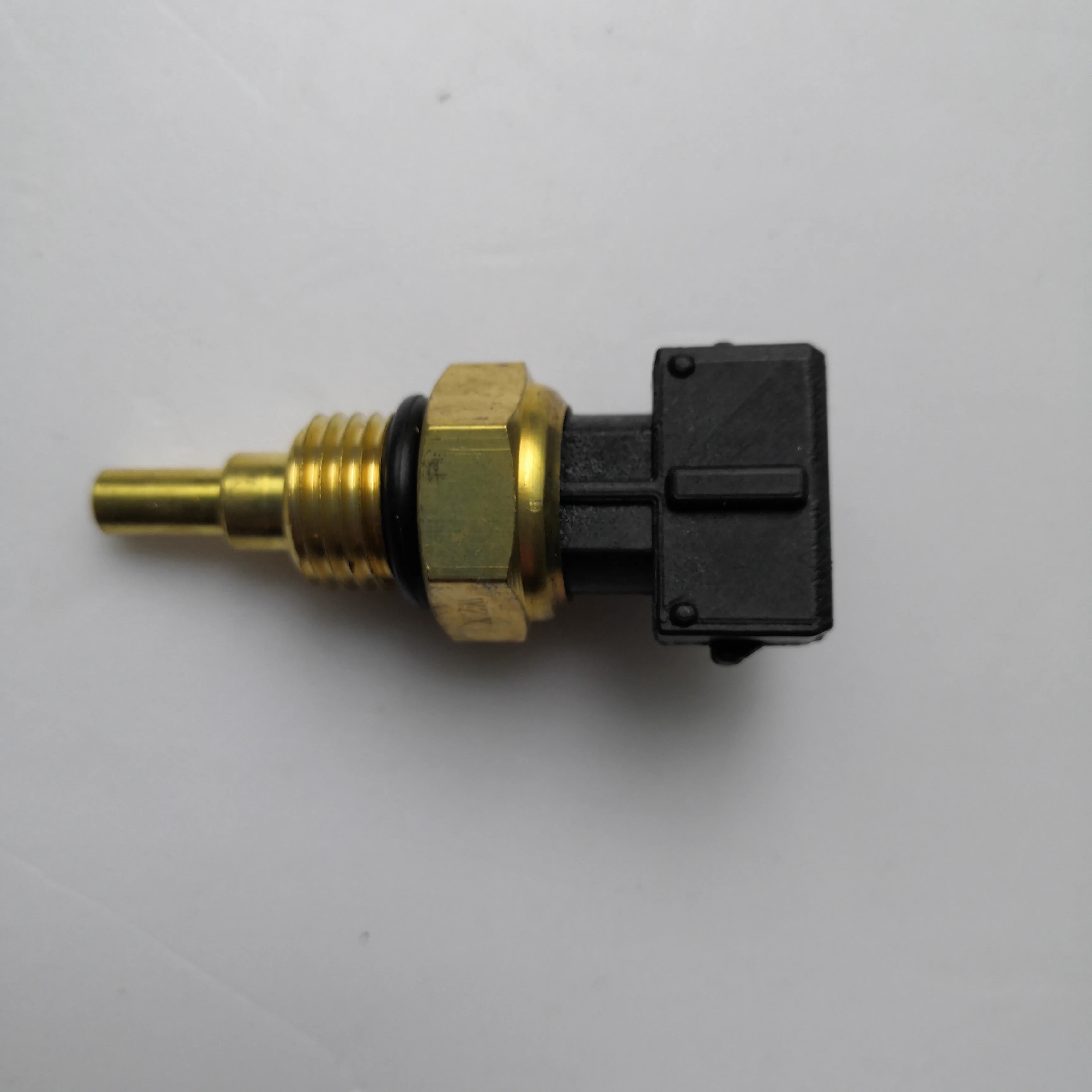 Water Temperature Sensor for FAW V80 T80 GF1500 product photo