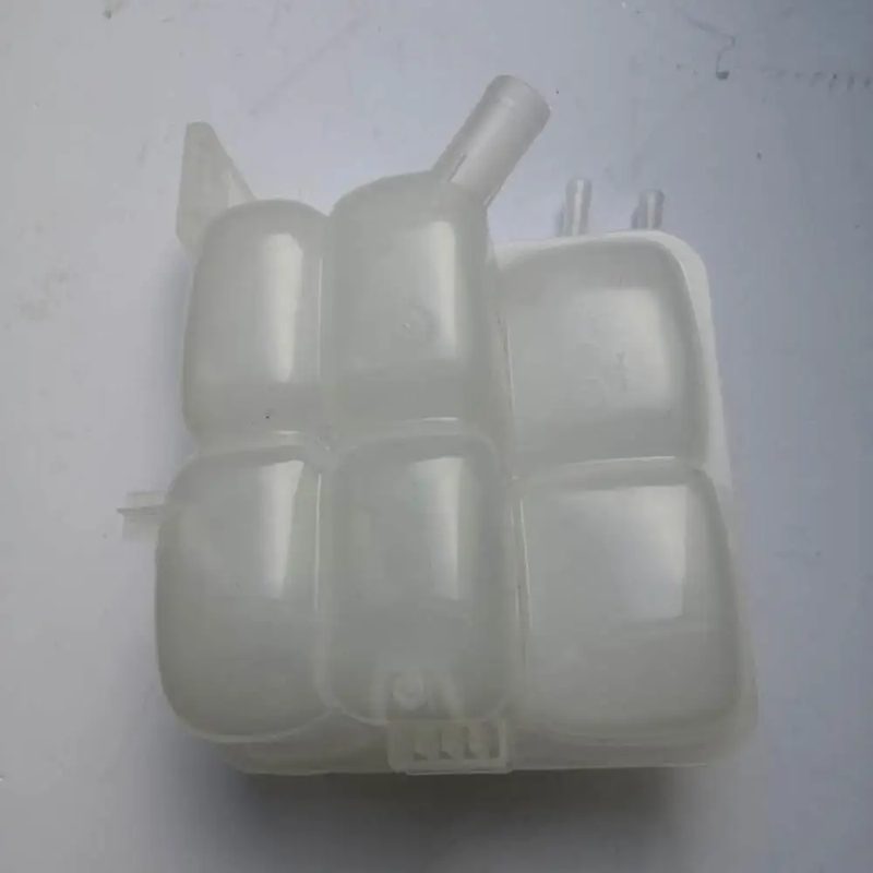 Wholesale Coolant Tank Reservoir LF8B-15-350B LF50-15-205A — photo 4